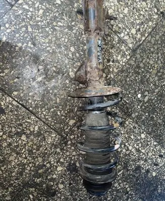 Toyota Yaris Front shock absorber/damper
