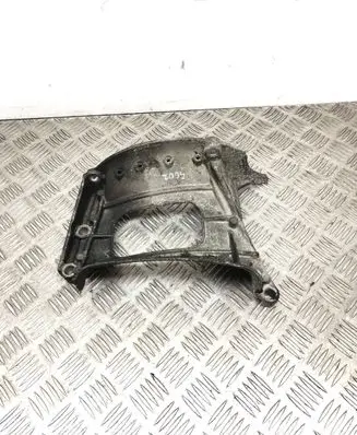 Toyota Yaris Engine mounting bracket