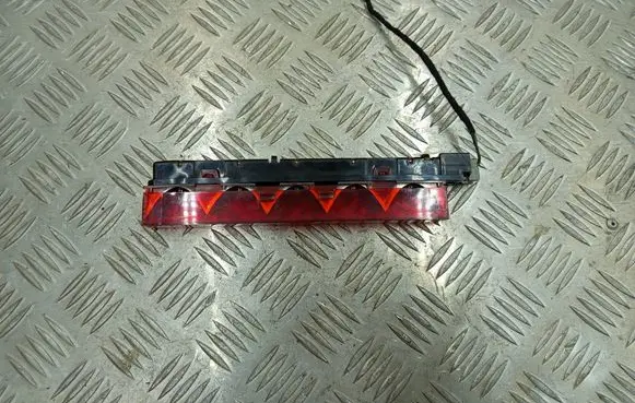 Ford Mondeo Mk III Third/center stoplight 1S7113A613AE