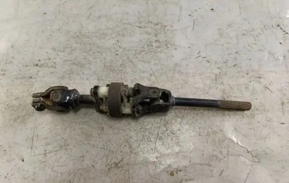 Suzuki Grand Vitara I Steering column universal joint