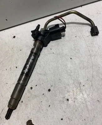 Audi A6 S6 C6 4F Fuel injector 059130277Q