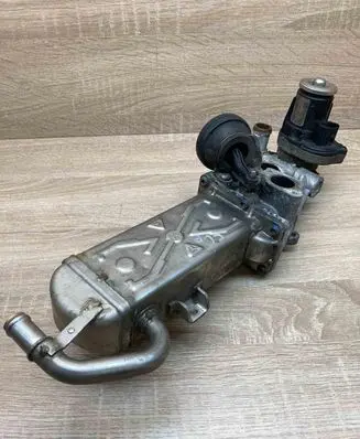 Volkswagen PASSAT B7 EGR valve cooler 03L131512BL 0280751016