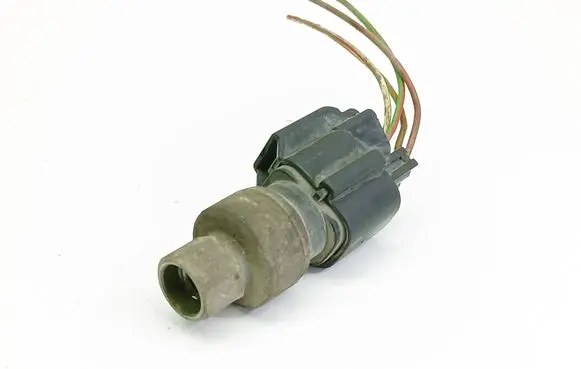 Ford Focus Air conditioning (A/C) pressure sensor