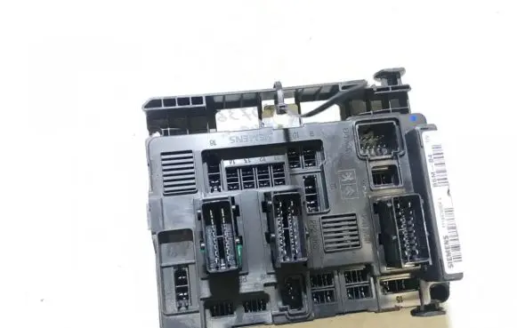 Citroen C3 Fuse box set 9650618380 156034541