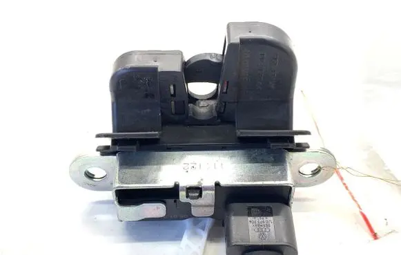 Seat Ibiza IV (6J,6P) Tailgate exterior lock 6J3827505E