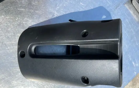 Steering wheel column trim