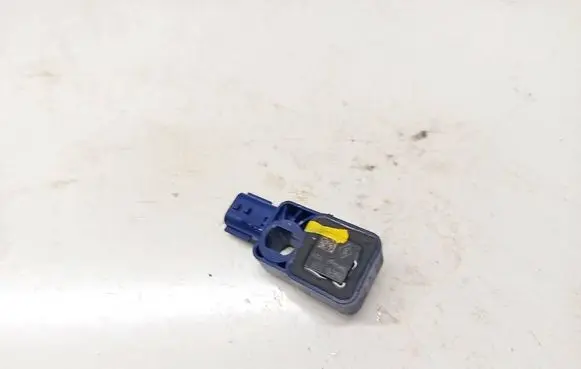 Dacia Sandero Airbag deployment crash/impact sensor 988304337R