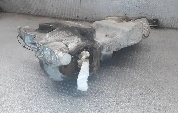Volvo XC90 Rear differential 08689633