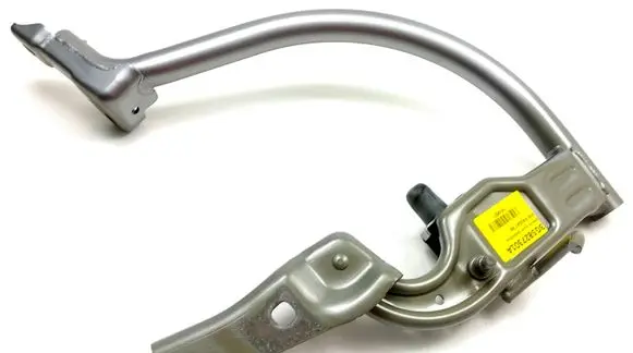 Tailgate/trunk/boot hinge