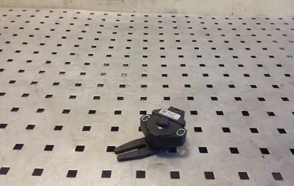 Clutch pedal sensor