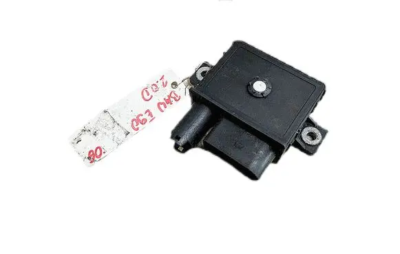 BMW X3 E83 Glow plug pre-heat relay 780120002