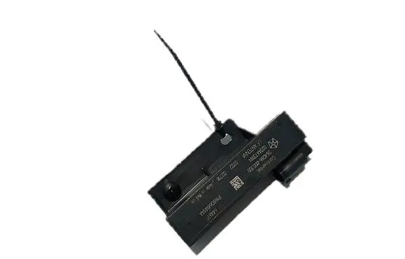 Jeep Renegade Aerial antenna amplifier 68068148AA