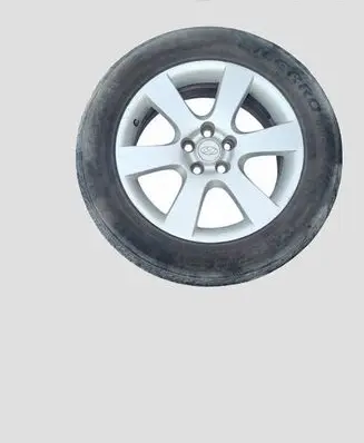 Hyundai Santa Fe R18 alloy rim 529102B180