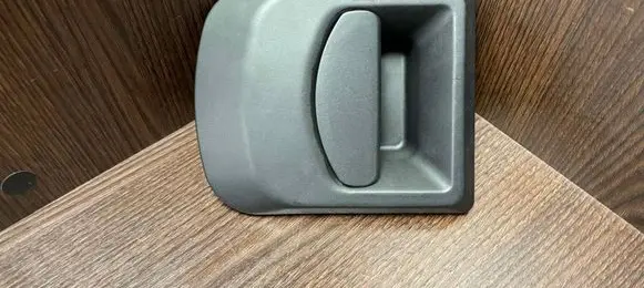 Iveco Daily 35 - 40.10 Front door exterior handle 99489589