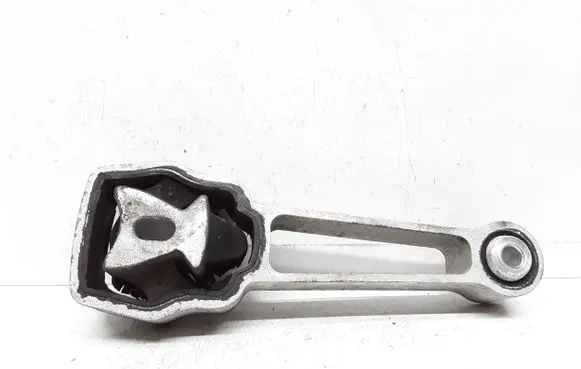 Volvo XC60 Engine mount bracket 30793322