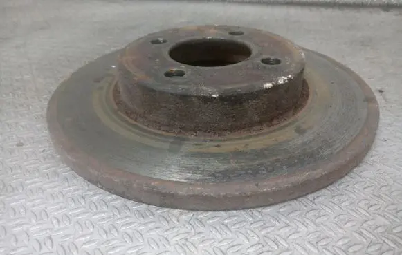 Volkswagen PASSAT B3 Front brake disc