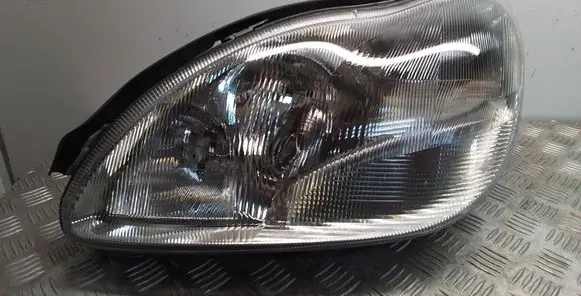Mercedes-Benz S W220 Headlight/headlamp A2208200261 0301153001