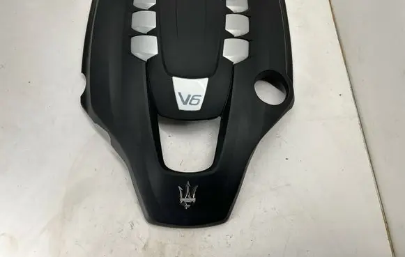 Maserati Ghibli Engine cover (trim) 670032482
