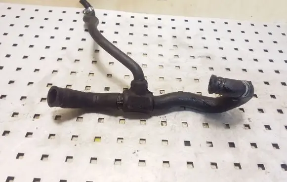 Opel Frontera B Engine coolant pipe/hose