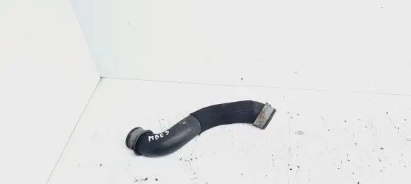 Mercedes-Benz E W212 Engine coolant pipe/hose A2125018282