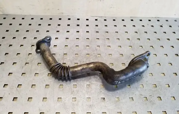 Toyota Avensis T270 EGR valve line/pipe/hose