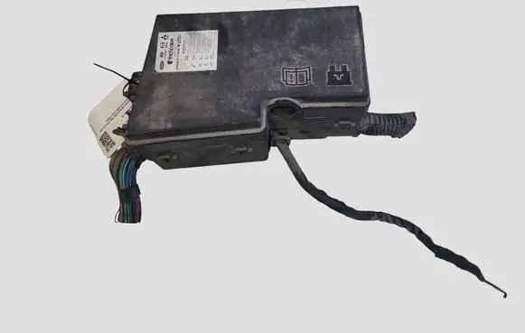 Ford Focus Fuse module 3M5T14067BC 518804109 3M5T14K733