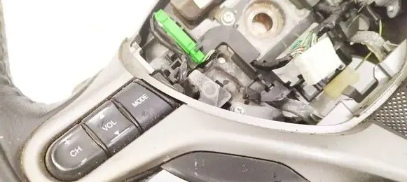 Honda Civic Steering wheel buttons/switches 