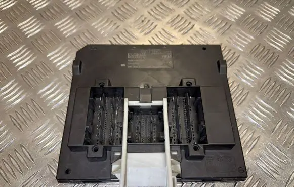 Volkswagen Golf VII Comfort/convenience module BCMPQ37H 5Q0937084CL 5WK50913G
