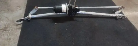 Dodge RAM 1500 DS Front wiper linkage and motor 91498420 91625933