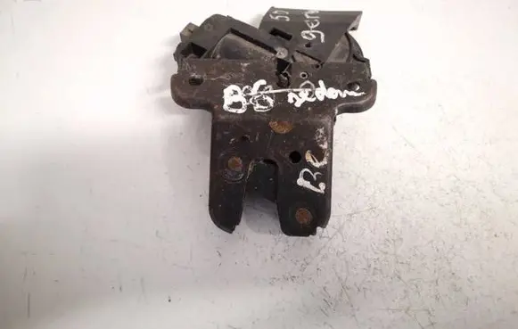 Audi A6 S6 C6 4F Tailgate/trunk/boot lock/catch/latch 4f5827505c