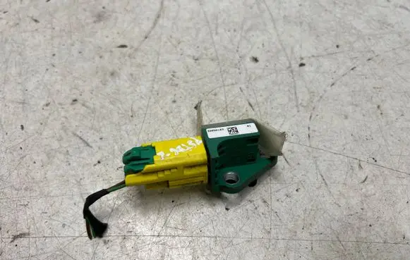 Volkswagen PASSAT B6 Airbag deployment crash/impact sensor 3C0909606