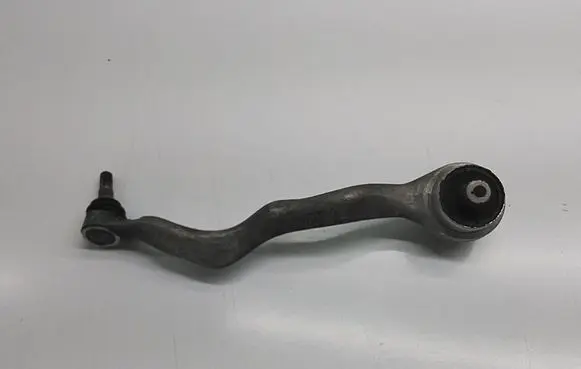 BMW 1 F20 F21 Front lower control arm/wishbone 118173