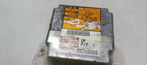 Toyota Avensis Verso Airbag control unit/module 8917044040 89170-44040