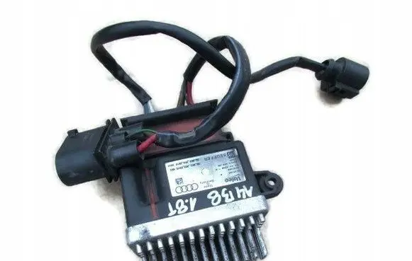 Audi A4 Allroad B8 Coolant fan relay 