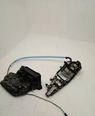 BMW X6 F16 Rear door lock 7473160