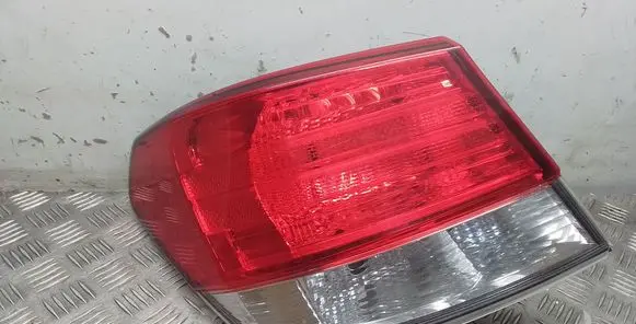 Subaru Legacy Rear/tail lights 20020068