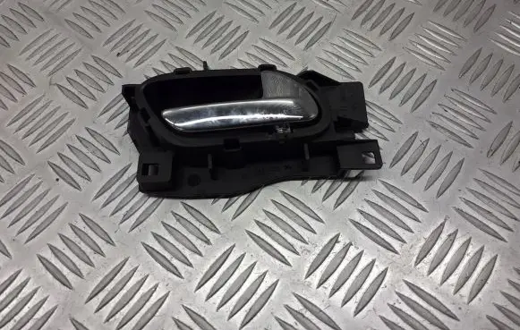 Peugeot 407 Rear door interior handle trim 96526177VD