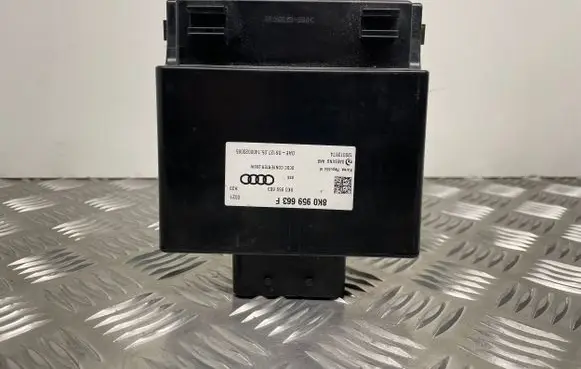 Audi A7 S7 4G Voltage converter inverter 8K0959663F