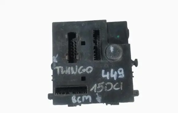 Renault Twingo I Comfort/convenience module 8200874483