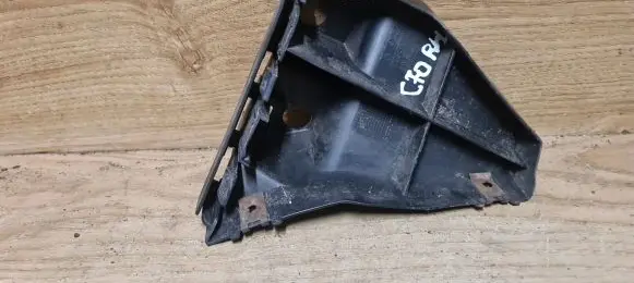 Volvo C70 Front bumper mounting bracket 08620373