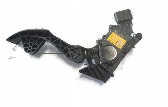Seat Ibiza IV (6J,6P) Accelerator throttle pedal 6C1721503B