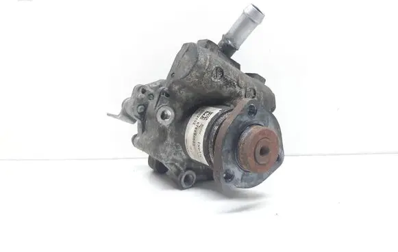 BMW X1 E84 Power steering pump 6788838