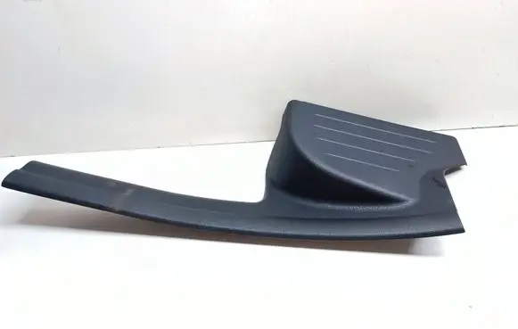 BMW 2 F46 Rear sill trim cover 7362331 51477362331