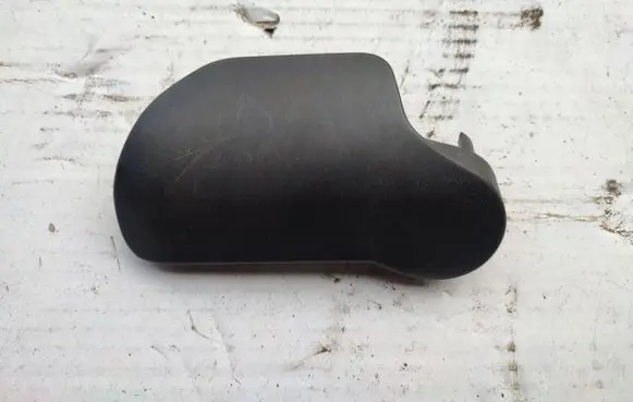 Audi A6 S6 C6 4F Engine bonnet (hood) release handle 4F1823533