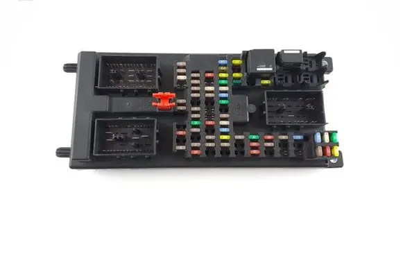 Land Rover Evoque I Fuse module BJ3214F041AC 000105799 519330807