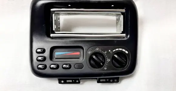 Chrysler Voyager Climate control unit 4677329K 0036A P4677329K