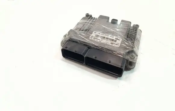 Opel Insignia A Engine ECU kit and lock set 0281030852