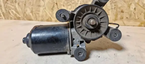 Mazda 626 Wiper motor 8492001302