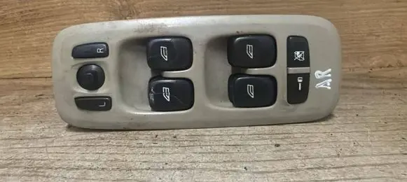 Volvo V70 Electric window control switch 30746074