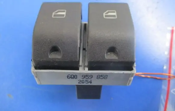 Seat Ibiza III (6L) Other devices 6Q0959858